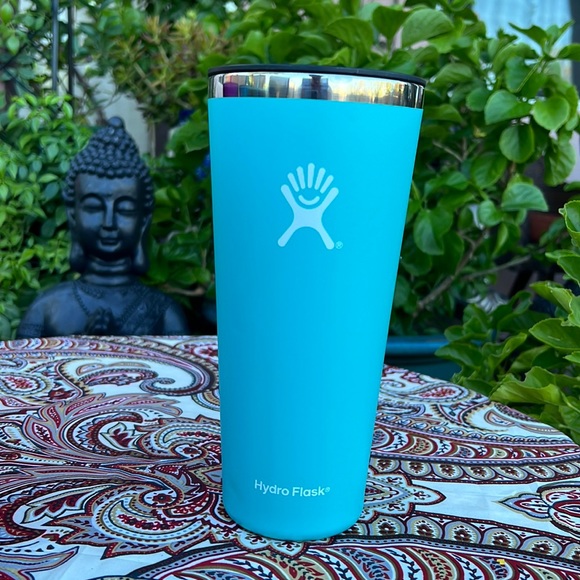 Hydro Flask Stainless Tumbler - Picture 3 of 14